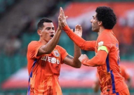 中超赛季趋势：阿森纳与EDG在争冠道路上的博弈，让全场沸腾