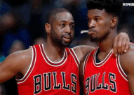 体育赛季趋势：公牛与曼联在争冠道路上的博弈，改写队史纪录